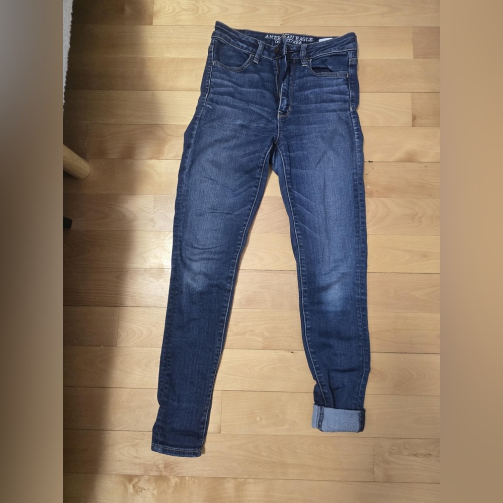 American Eagle Outfitters High Rise Dark Blue Jeans